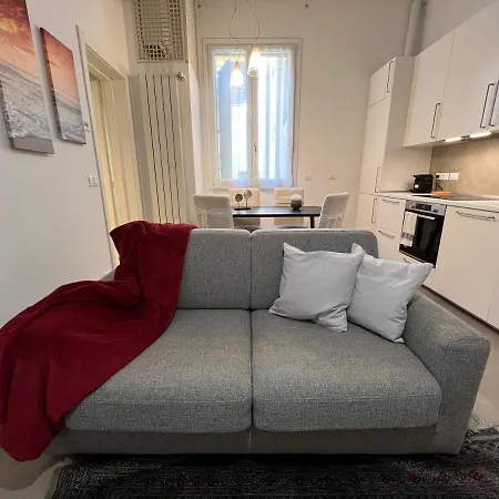 Apartamento Cesare Battisti Bolonia